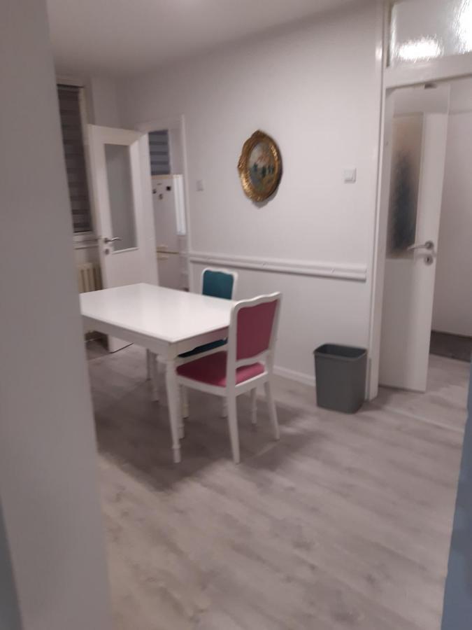 Tomy Appartement Travnik Buitenkant foto
